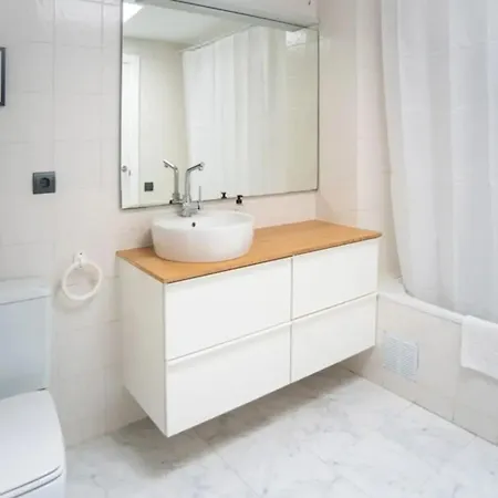 Comfortable House In With Shared Pool 펜션