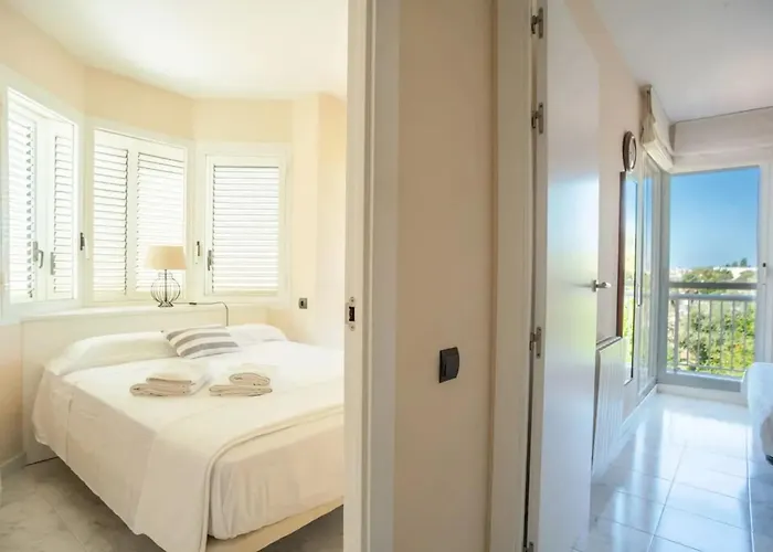 Comfortable House In With Shared Pool * Sitges