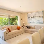 Comfort House: Shared Pool Retreat Holiday home Sitges